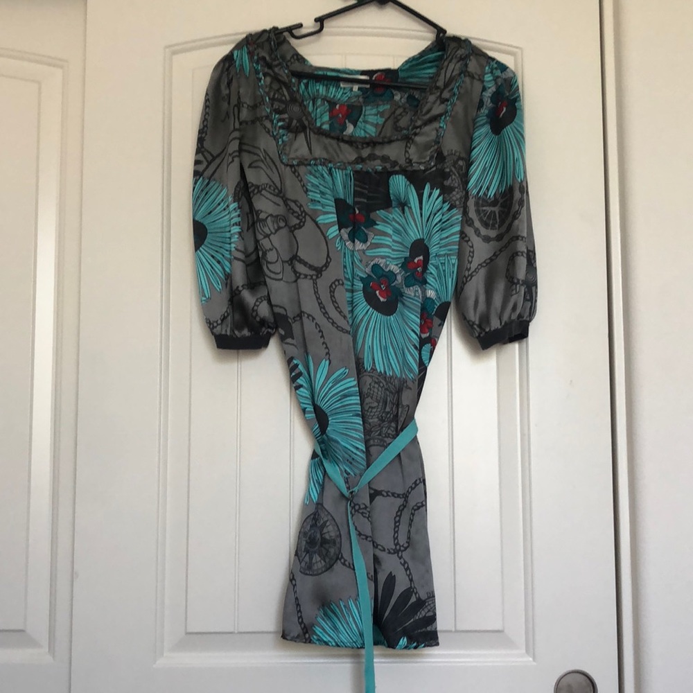 Woman tunic